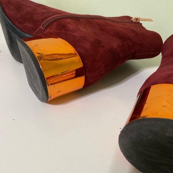 Ivy Kirzhner Maroon-Red Suede Booties With Rose Gold Heel - Picture 9 of 10